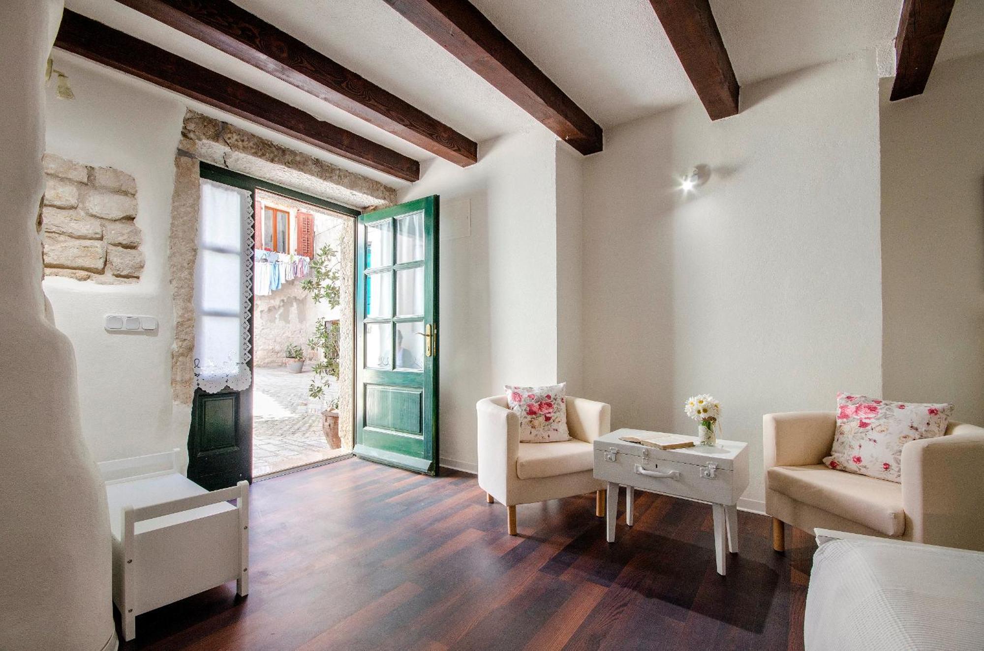 Cozy Studio Una Rovinj Luaran gambar